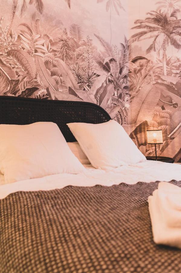 Les Ilots - Joseph Blanc Apartment 2 Rooms On The Lake Wifi & Balcony อานซี ภายนอก รูปภาพ