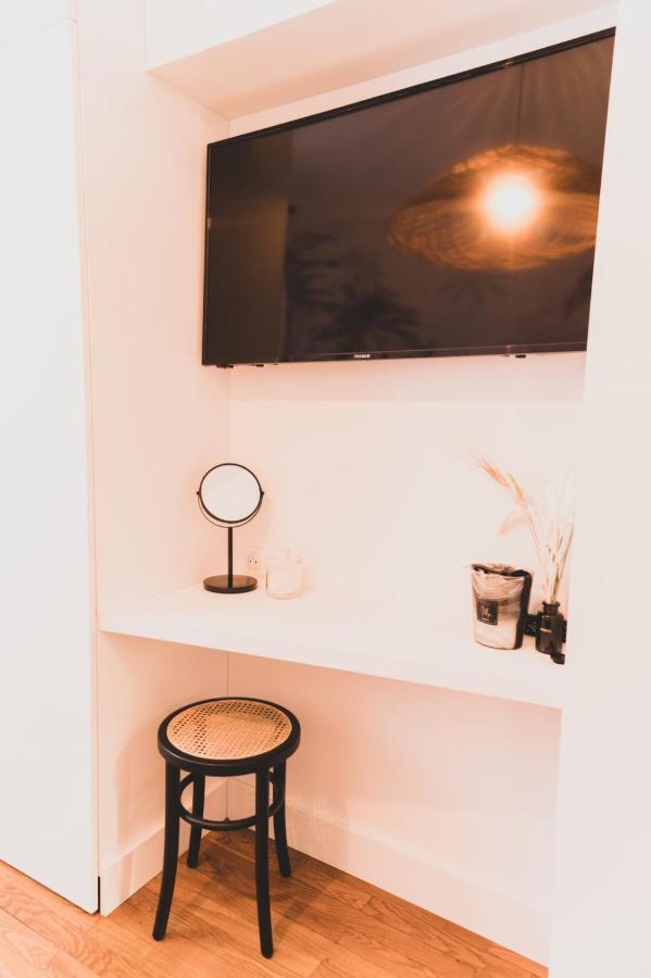 Les Ilots - Joseph Blanc Apartment 2 Rooms On The Lake Wifi & Balcony อานซี ภายนอก รูปภาพ